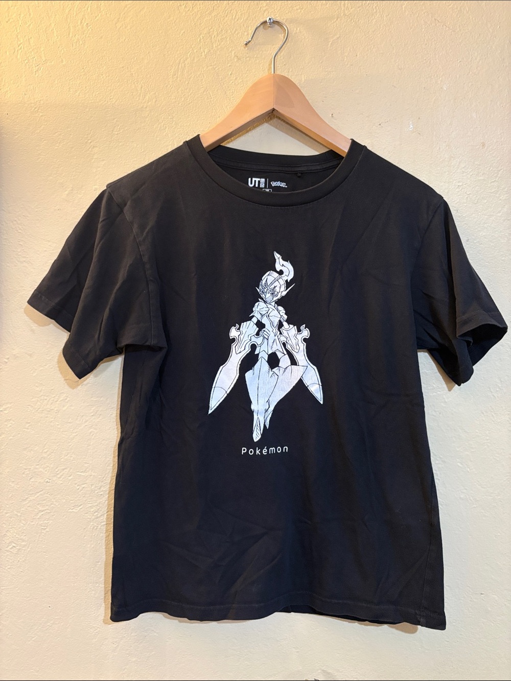 Japan-exclusive UT Uniqlo Black Pokémon Graphic Tee